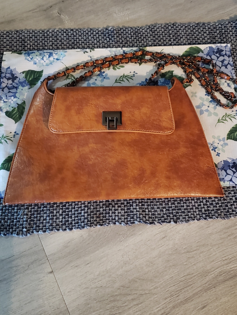 Cognac Brown Chain-Trim Shoulder Bag. Retro.‎ Trapezoid Envelope Shoulder Bag